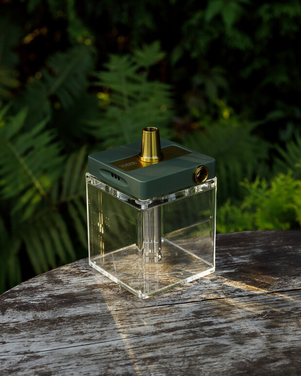 Hookah Hoob - subAtom (Green / Gold components / Transparent Flask)